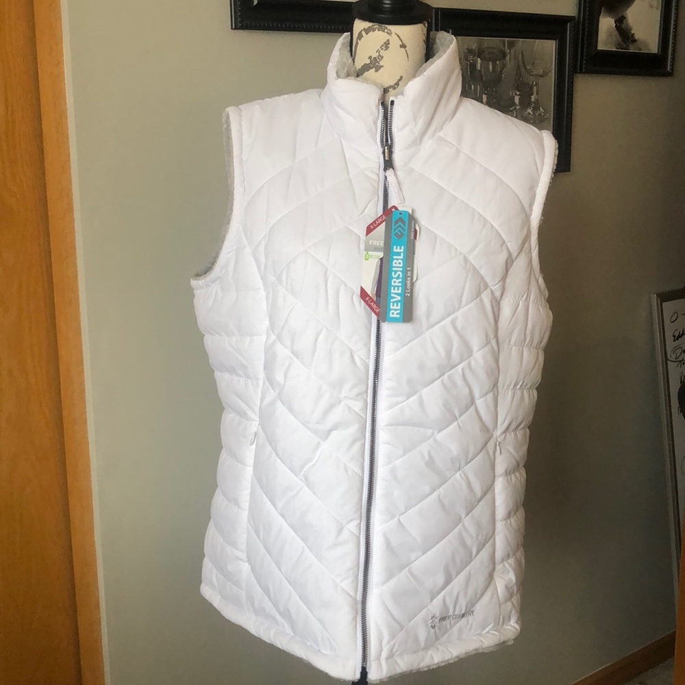 Women’s Reversible Free Country Vest